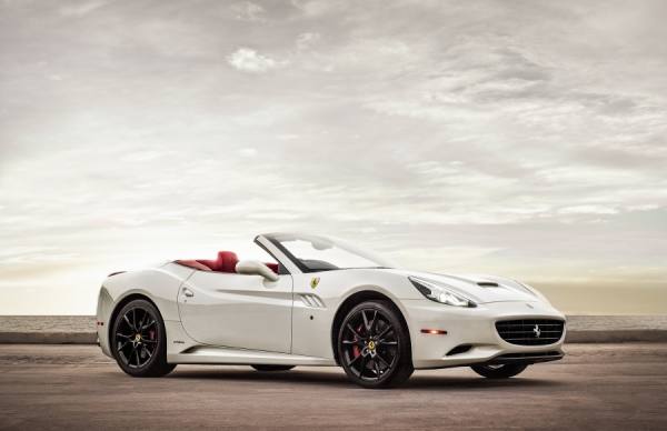 Photograph Justin Carrasquillo Ferrari California on One Eyeland